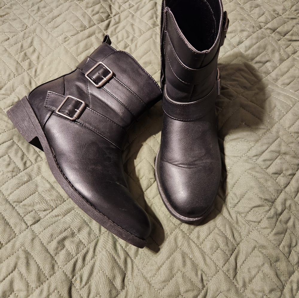 Black women's boots
